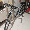 永久公路車(chē)自行車(chē)直把彎把山地車(chē)男女越野變速700C單車(chē)青少年競速賽車(chē) 鋼架 灰色 24速 彎把輻條輪 曬單實(shí)拍圖