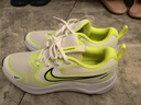 耐克（NIKE）官方宇宙一號男女童COSMIC RUNNER大童公路跑步鞋HM4402 106白/黑/熒光黃 36 曬單實拍圖