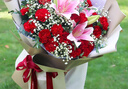 來(lái)一客康乃馨百合鮮花速遞生日祝福禮物鮮花送媽媽全國(guó)同城配送 19朵紅色康乃馨+6朵粉百合 曬單實(shí)拍圖