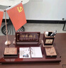 思藝彩 臺歷架高檔商務(wù)辦公擺件筆筒招財創(chuàng  )意禮品日歷定制LOGO木質(zhì)臺歷周歷 中號 物載德厚 48×24cm 曬單實(shí)拍圖