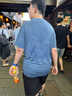 貓人短袖T恤男士夏季涼感冰絲半袖寬松休閑速干透氣上衣 深藍 4XL 曬單實拍圖