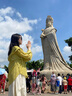 謎秀優(yōu)雅浪漫花朵鏤空刺繡連衣裙2025夏季新款A(yù)字?jǐn)[復(fù)古顯瘦氣質(zhì)裙 米杏 S 曬單實(shí)拍圖