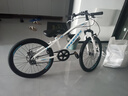 鳳凰（PHOENIX）兒童自行車(chē)山地車(chē)男女孩青少年大中童車(chē)學(xué)生變速越野賽車(chē)減震單車(chē) 免安裝【單速輻條輪】白藍 22寸【建議身高135-165cm】 曬單實(shí)拍圖