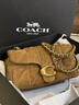 蔻馳（COACH）Tabby 20 條紋絎縫推鎖閉合翻蓋 枕頭包單肩包25新款正品 黃銅拼雪松色CW626-B4CED 20*17*11中號 曬單實(shí)拍圖