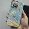 艾派客適用iPhone16Promax手機(jī)殼自帶鏡頭膜蘋果15Pro全包圍硅膠防摔散熱保護(hù)套女生款ins風(fēng)手鏈軟外殼 【陽光小海豚】自帶閃粉鏡頭膜+珍珠手鏈 iPhone16Promax 曬單實(shí)拍圖