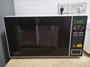 美的（Midea）微波爐家用小型20升轉盤(pán)加熱 智能菜單 一鍵解凍 殺菌電子除味 薄膜按鍵（M1-L213C） 曬單實(shí)拍圖