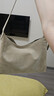 CHARLES&KEITH25冬新品時(shí)尚絨面大容量斜挎托特包CK2-40782736-1 Nutmeg Beige豆蔻米 L 曬單實(shí)拍圖