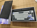 七彩虹（Colorful）KB8Pro 81鍵客制化機(jī)械鍵盤無線藍(lán)牙三模游戲無畏契約女生辦公筆記本電腦RGB全鍵熱插拔gasket結(jié)構(gòu) 瑰夏拿鐵軸【灰色】 曬單實拍圖