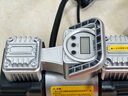 得力（deli）雙30缸車(chē)載充氣泵汽車(chē)小米su7可用數顯打氣泵輪胎胎壓檢測充氣寶 曬單實(shí)拍圖