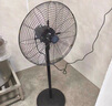 鉆石牌工業(yè)風(fēng)扇大風(fēng)力電風(fēng)扇牛角扇大功率工業(yè)大風(fēng)扇工廠(chǎng)車(chē)間商用立式落地扇吹除甲醛FS-50 曬單實(shí)拍圖