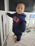 蓋璞嬰兒2025秋季新款字母logo抓絨連帽開(kāi)襠連體衣兒童裝805374 曬單實(shí)拍圖