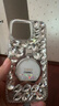 葵也適用iPhone17Promax手機殼帶手鏈蘋(píng)果17Pro全包防摔女紅色新年款 白色小香支架滿(mǎn)鉆殼+水晶手鏈 iPhone 15 Pro Max 曬單實(shí)拍圖