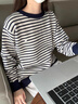 妙奕嘉衛衣女款2025新款衛衣外套秋季上衣女士寬松長(cháng)袖t恤女外穿百搭 條紋圓領(lǐng)長(cháng)袖套頭衛衣【藏青色】 L 【建議105-120斤】 曬單實(shí)拍圖