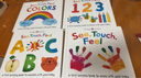 現貨 See, Touch, Feel 紙板書(shū) 觸摸書(shū) 英文原版繪本 幼兒英語(yǔ)啟蒙圖畫(huà)書(shū) Roger Priddy 觸覺(jué) 視覺(jué)  顏色 字母學(xué)習 數字學(xué)習 培養創(chuàng  )造力 See, Touch, Feel 曬單實(shí)拍圖