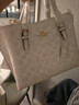 蔻馳（COACH）【品牌直供】女士MOLLIE25中號手提單肩包白色CV965 曬單實(shí)拍圖