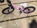 優(yōu)貝（RoyalBaby）兒童自行車5-9歲男女學(xué)生通勤鎂合金單車月亮系列 宇航員18寸粉色 曬單實(shí)拍圖