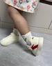 安踏兒童運(yùn)動(dòng)鞋男女?huà)胪?5年秋季低幫板鞋舒適軟底魔術(shù)貼寶寶學(xué)步鞋 【男款】淺米白/經(jīng)典紅-1 26 腳長(zhǎng)約16cm 曬單實(shí)拍圖