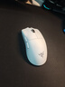 雷蛇（Razer）毒蝰v3pro專(zhuān)業(yè)版 輕量化無(wú)線(xiàn)游戲鼠標 人體工程學(xué)設計宏電競鼠標  lol吃雞CSGO瓦羅蘭特鼠標 白色（輕約55克 自帶8KHZ接收器） 曬單實(shí)拍圖