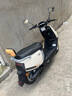 小刀電動(dòng)車(chē)72V長(cháng)續航電動(dòng)摩托車(chē)大功率高速電摩雙碟電瓶車(chē) 椰子白/探戈黃-72V35.5A天能石墨烯電池-雙碟 曬單實(shí)拍圖