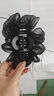 妙奕嘉滿(mǎn)天星花朵羽毛抓夾女發(fā)夾后腦勺夾子頭飾高端鯊魚(yú)夾發(fā)卡2025新款 滿(mǎn)天星羽毛抓夾 曬單實(shí)拍圖