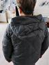 皮爾卡丹短款羽絨服女士冬季2025新款中年媽媽時(shí)尚連帽小個(gè)子休閑保暖外套 黑色 L 116-130斤 曬單實(shí)拍圖
