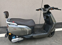臺(tái)鈴電動(dòng)車(chē)超能S塞北72V35A電池長(zhǎng)續(xù)航電動(dòng)摩托車(chē)時(shí)尚男女踏板電瓶車(chē) 伯爵灰/72V35A電池/智能APP 曬單實(shí)拍圖