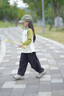 泰蘭尼斯童鞋秋季戶(hù)外徒步鞋男女童耐磨防滑兒童運動(dòng)鞋深棕30 曬單實(shí)拍圖
