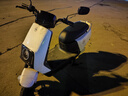 愛(ài)瑪電動(dòng)摩托車輝騰72V32AH長(zhǎng)續(xù)航130KM高顏值外賣家用舒適出行智能電動(dòng)車 璀璨白 曬單實(shí)拍圖