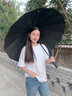 愛上雨24骨長柄雨傘男士大號自動暴雨專用傘加固結實抗風定制直桿大傘男 全纖維中棒-加大-24骨經典黑 曬單實拍圖