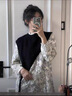 嬈蝶2025春季新款斜肩披肩女感復(fù)古小眾三角針織披肩疊穿馬甲  黑色 黑色 曬單實(shí)拍圖