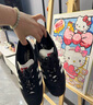 adidas「T頭鞋」STADT經典時尚薄底運動板鞋男女阿迪達斯三葉草   黑色/漢玉白/淺猩紅   41 曬單實拍圖