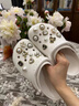 CORCS CROCS 經(jīng)典款明星洞洞鞋女鞋卡駱戶外沙灘鞋馳涼鞋男鞋情侶款休閑拖鞋 經(jīng)典骨白色 含智多星 41 /42=M8 曬單實(shí)拍圖
