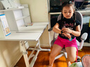 憶瞳兒童學習桌小學生家用寫字書桌小孩寫作業(yè)專用桌子可升降桌椅套裝 創(chuàng)想家Pro灰+天幕書架+追背椅 曬單實拍圖