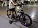 鳳凰山地車自行車成年人男士女士學(xué)生變速碟剎減震全軸承山地自行車 月光銀/碳鋼架/鋁合金雙層輻條輪 24英寸（身高145-170左右） 24速-標(biāo)準(zhǔn)變速 曬單實(shí)拍圖