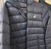 asics亞瑟士童裝25年冬季兒童柔軟舒適三防輕量保暖羽絨服【高充絨量】 黑色 清潔度1000-鴨絨 175 充絨量117.3g 曬單實拍圖