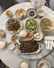 念昂景德鎮高端日式碗碟套裝家用餐具新款釉下彩陶瓷餐具高顏值飯碗菜[10人食禮盒裝] 58件套 曬單實(shí)拍圖