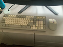 前行者V1藍牙無(wú)線(xiàn)鍵盤(pán)鼠標套裝機械手感靜音三模男女生辦公高顏值鍵鼠便攜電腦筆記本平板iPad手機通用 奶油灰-三模鍵鼠套裝【無(wú)線(xiàn)/藍牙/有線(xiàn)】 曬單實(shí)拍圖