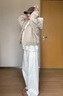 妍莉芬（yanlifen）棒球服秋冬短外套女裝冬季2025年新款短款羽絨棉服女棉衣外套上衣 米灰色 夾棉款 S 建議85-114斤內 曬單實(shí)拍圖