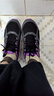 斯凱奇（Skechers）女鞋秋冬2025新款休閑鞋減震跑步鞋輕便軟底媽媽鞋網(wǎng)面老人運動(dòng)鞋 /黑色/紫色-BKPR 37.5 （建議拍小一碼） 曬單實(shí)拍圖
