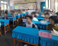 渠辰學(xué)生桌布桌布學(xué)生小學(xué)生桌布桌套小學(xué)生學(xué)生桌布40x60桌布書(shū)桌 小學(xué)生課桌墊（60*40cm有裙擺） 【寶藍色】 曬單實(shí)拍圖