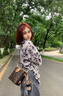 CharisKitty輕奢小c&k包包女款2025年通勤水桶包單肩斜挎女包生日禮物送女友 咖色【限定禮盒+拉菲草+手提袋】 曬單實(shí)拍圖