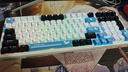 VGN V98Pro V3 三?？椭苹I盤(pán) Gasket結構 全鍵熱插拔 RGB辦公電競游戲低延遲 極地狐軸 極地限定款 曬單實(shí)拍圖
