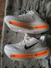 耐克頂級邁柔男子透氣輕便跑步鞋冬季新款專業(yè)NIKE VOMERO IQ4035 100帆白/黑/椰奶色/荷蘭橙 42 曬單實拍圖