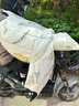 夢(mèng)多福 電動(dòng)車擋風(fēng)被秋冬季加厚加絨親子防風(fēng)被摩托車罩護(hù)膝防水擋風(fēng)衣 米色護(hù)肩護(hù)脖丨加厚超暖奧粒絨丨720°全包0透風(fēng) 曬單實(shí)拍圖