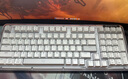 羅技（Logitech）ALTO KEYS K98M 琥珀系列 AI客制化無線機(jī)械鍵盤 熱插拔大理石軸 白色 曬單實(shí)拍圖