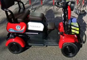 鳳凰老年代步電動(dòng)車(chē)四輪老人四輪車(chē)家用助力車(chē)小巧殘疾人代步車(chē) 650W+48V24A黑金+滿(mǎn)足35-40公里通勤 曬單實(shí)拍圖