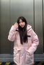 波司登（BOSIDENG）25新款極寒羽絨服女短款90鵝絨收腰顯瘦連帽保暖外套B250242302 冰穹提花粉9EC3 XS 155/80A 體重約100斤以?xún)?曬單實(shí)拍圖