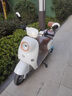 五星鉆豹電動車60V20AH電動摩托車成人男女士電瓶車1200W大功率新款電摩G3 夢幻冰雪白 曬單實拍圖