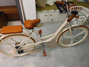 飛鴿（FLYING PIGEON）自行車(chē)成人通勤車(chē)自行車(chē)學(xué)生單車(chē)成人自行車(chē)通勤自行車(chē)女士自行車(chē) 豪華奶油米|6速|(zhì)一體輪+禮包 26寸適合160-185cm 曬單實(shí)拍圖