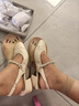 森達包頭涼鞋女款夏季新商場(chǎng)同款時(shí)尚粗跟涼鞋XNU01BH5 米白 34 曬單實(shí)拍圖